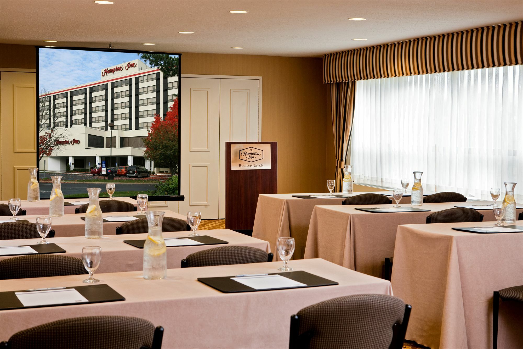 Hampton Inn Boston-Natick Zewnętrze zdjęcie